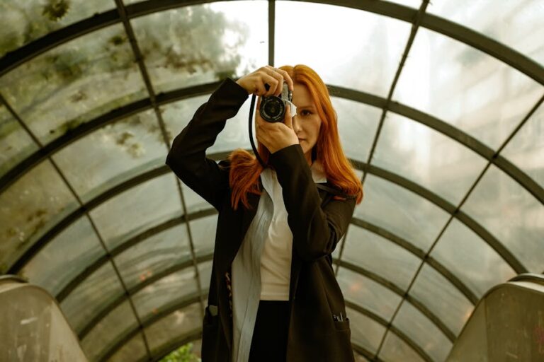 47+ Sassy Red Hair Captions for That Bold Redhead Aesthetic