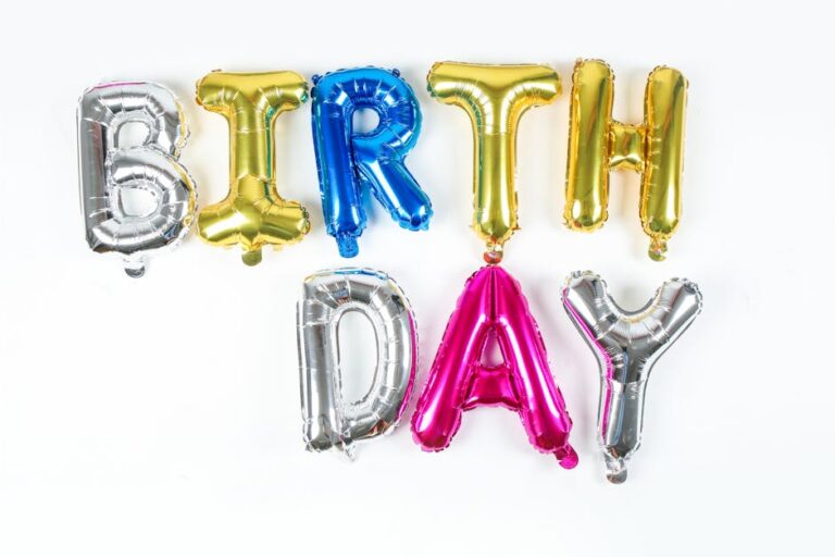 45+ Heartwarming Happy Birthday to My Daughter Wishes, Quotes, and Captions