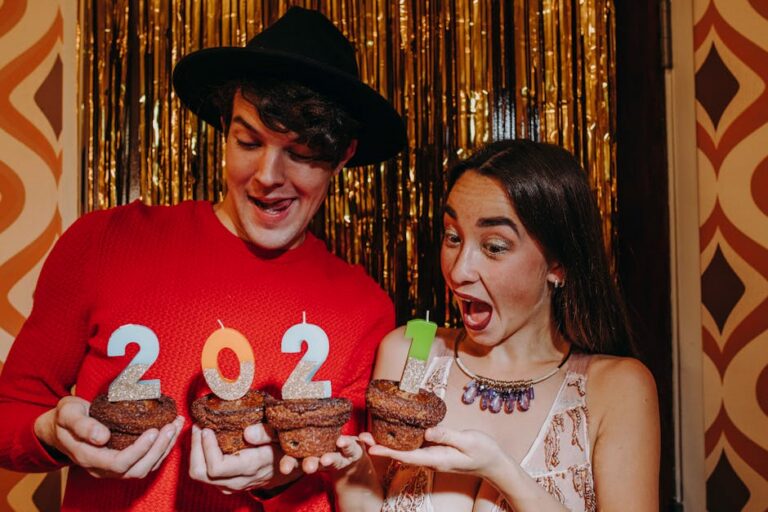 47+ Happy 33rd Birthday Captions for Yourself and Friends to Celebrate in Style