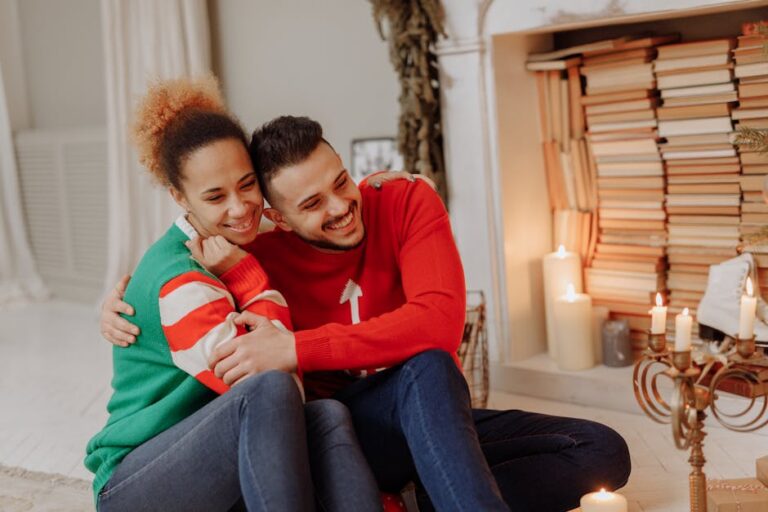 10 Short Christmas Card Messages for Loved Ones That Warm the Heart