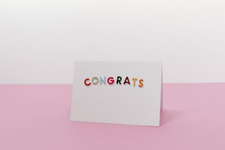 10 Graduation Card Messages That Make Your Words Truly Memorable