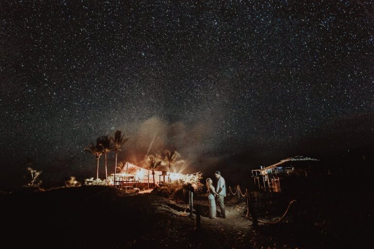 10 Love Message Ideas for Romantics That Speak Straight to the Heart