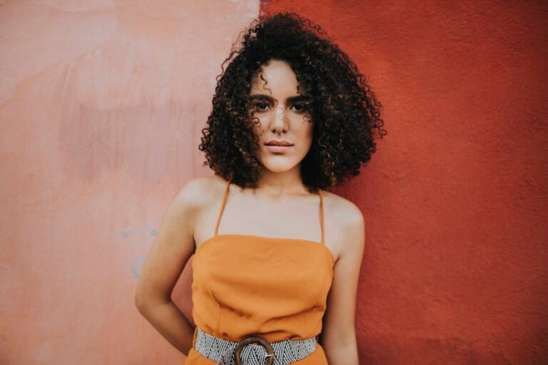 47+ Amazing Curly Hair Captions for that Wild Vibe