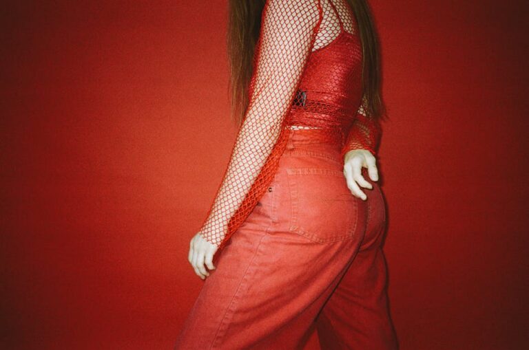52+ Dance Captions for That Dancer Aesthetic You’ll Love