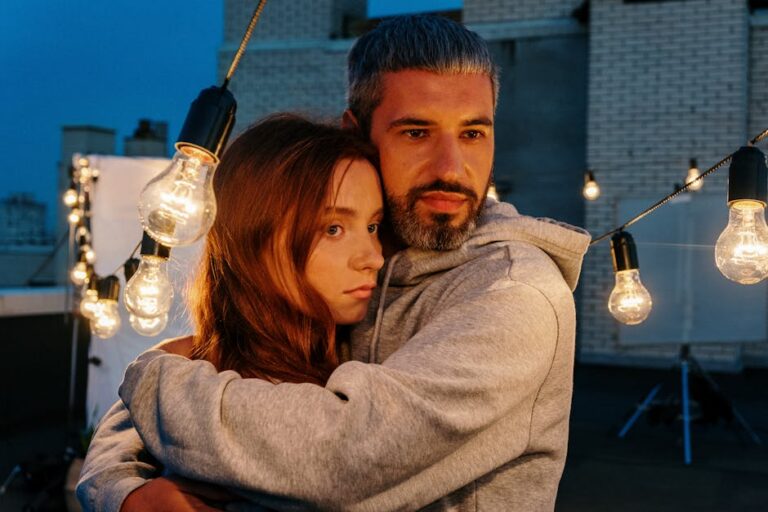 10 Heartfelt Good Night Messages for Your Love Far Away That Feel Like a Warm Hug