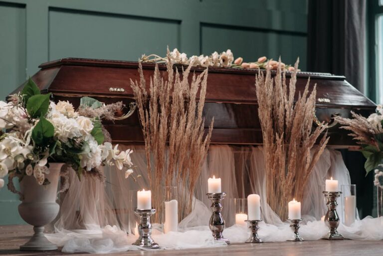 35+ Heartfelt Phrases to Say When Someone Dies: A Guide to the Best Words of Comfort