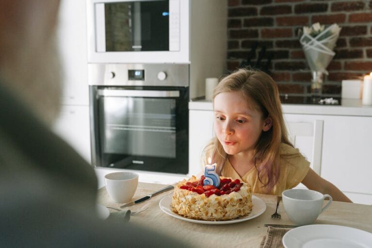 10 Heartfelt Birthday Wishes for Your Sister-in-Law That Show How Much She Means to You