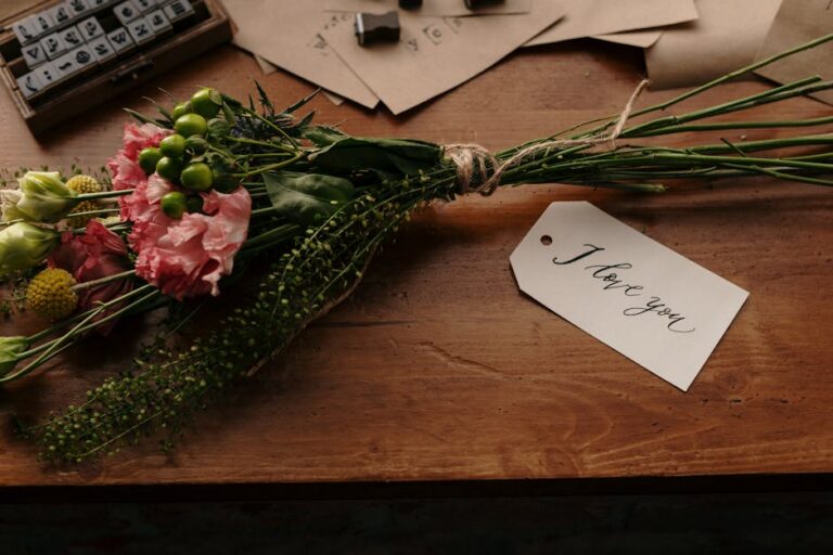 35+ Essential Etiquette Tips When Sending a Sympathy Card+