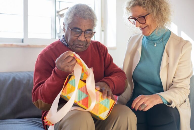 37+ Unique Sympathy Gift Ideas for 2023 to Comfort Loved Ones